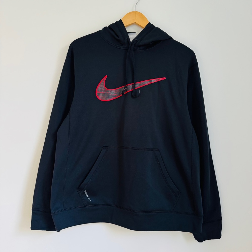 Nike Therma Fit Black Hoodie Red Swoosh Logo Pullover Size‎ M